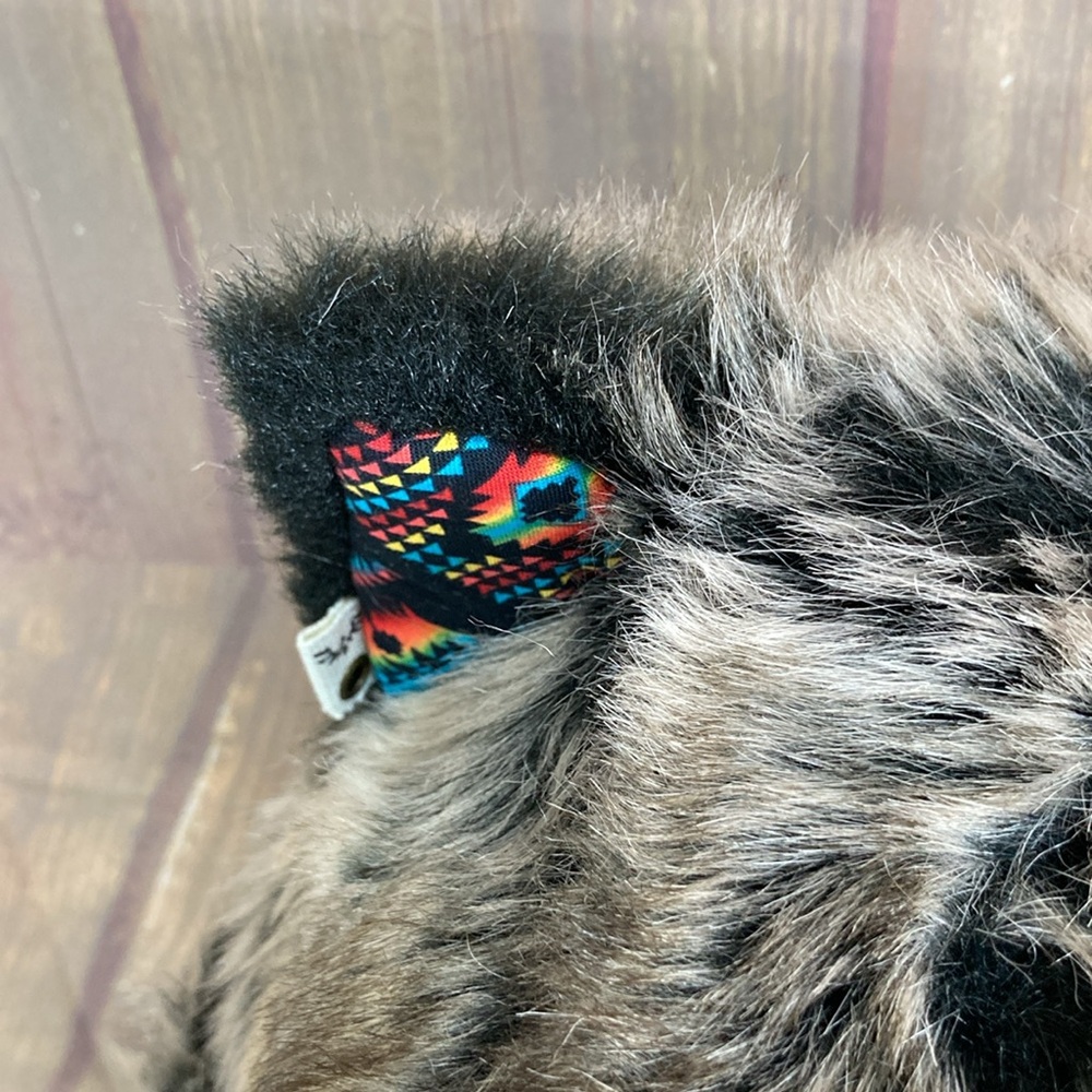 Spirithoods Collectors Ikat Grey Wolf Tribal Patt… - image 6